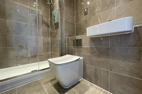 Ensuite shower room