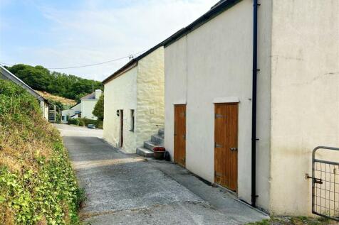 STABLES
