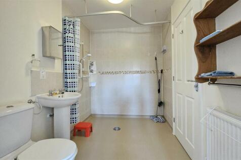 J&amp;J Wetroom