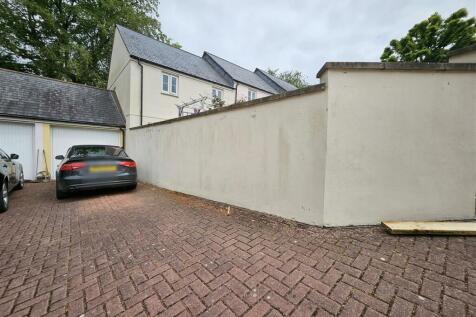 Garage and Parking for Two
