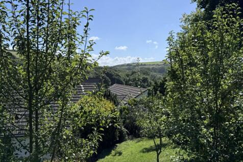 GARDEN WITH VALLEY VIEWS