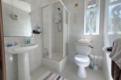 ENSUITE.jpeg