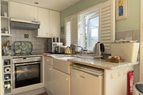 ANNEXE KITCHEN.jpeg