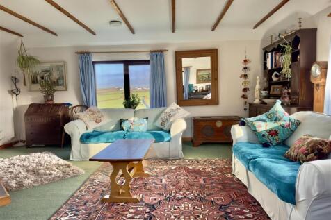 Living Room.jpeg