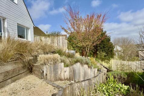 Garden path.jpeg