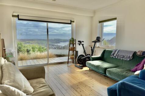Living room.jpeg