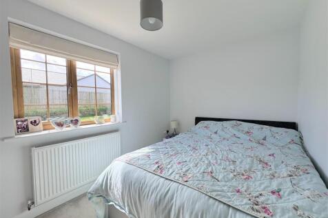 BEDROOM FIVE.jpeg
