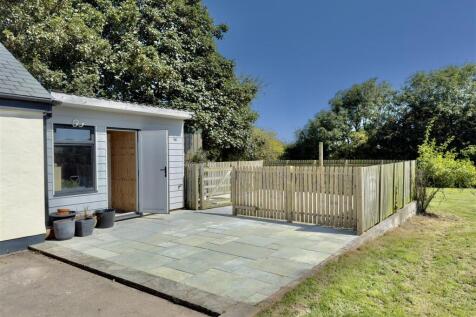 STORAGE SHED