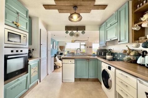 Kitchen.jpeg