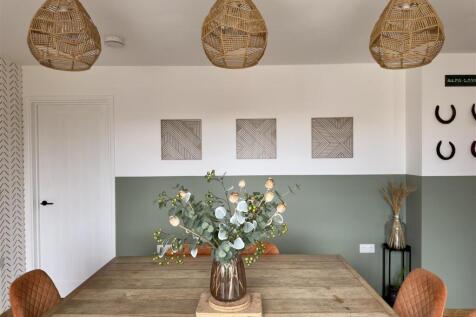 DINING ROOM DETAIL.jpeg