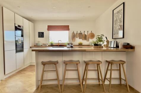 BREAKFAST BAR.jpeg