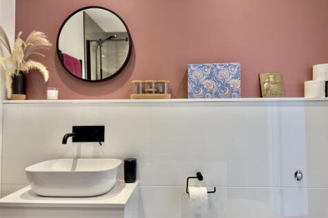 ENSUITE DETAIL.jpeg