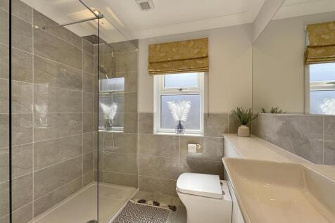 Family Shower Room