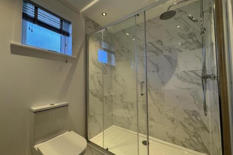 Ensuite Shower Room