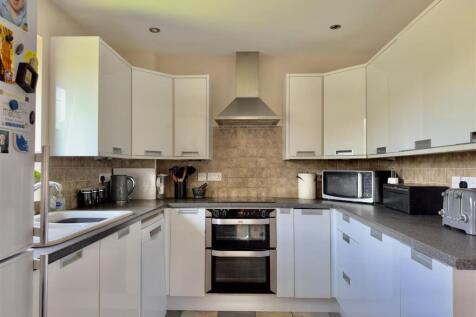 KITCHEN II.jpeg