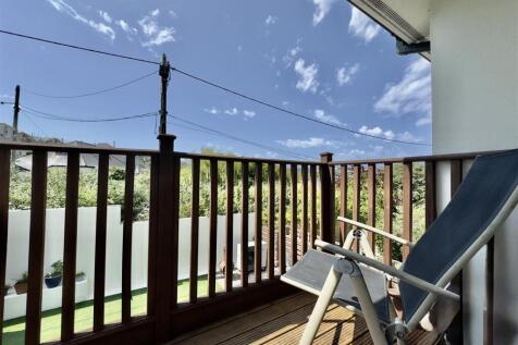 BALCONY.jpeg