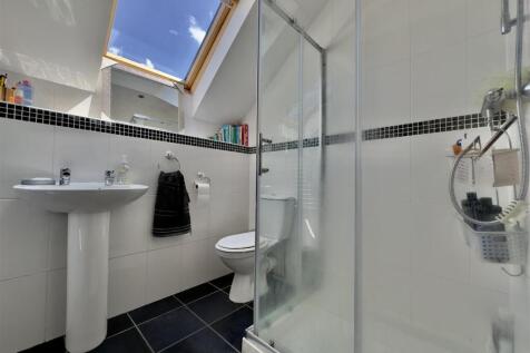 ENSUITE II.jpeg