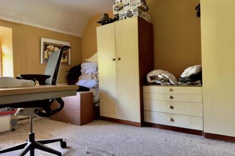 BEDROOM TWO.jpeg