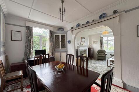 Dining Room/Living Room