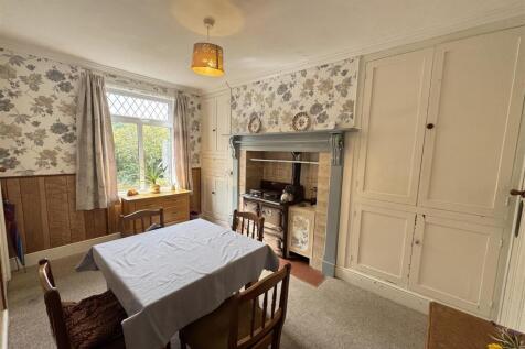 Breakfast Room