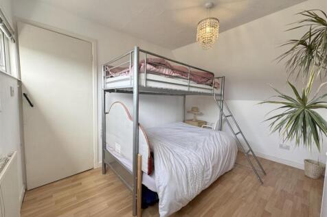 Bedroom (1st Floor)