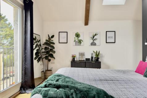 Principle Bedroom