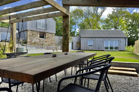 Outside Dining Area