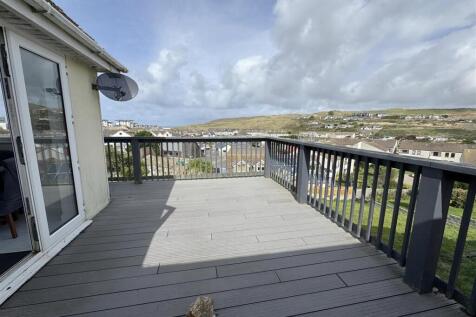 Decking of Dining Room