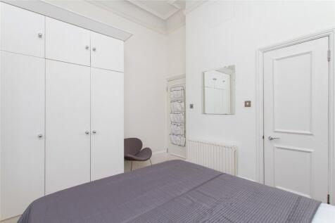 Bedroom 1 shot 2.jpg