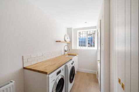 2 Hereford Square-13