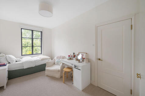 2 Hereford Square-22