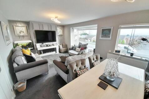 Lounge And Dining Ar