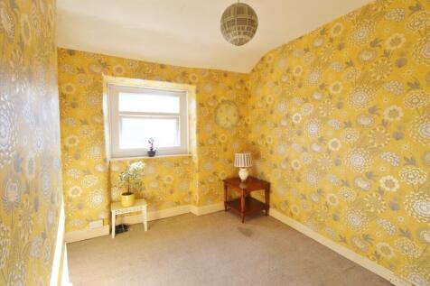 Top Bedroom 3