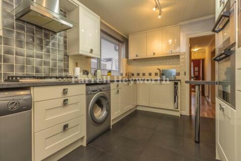 Kitchen 4