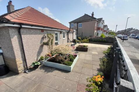 SIde Garden Areas