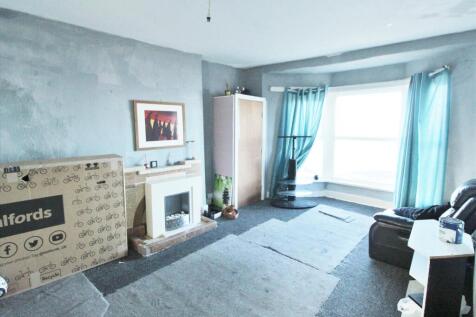 2nd Floor Lounge