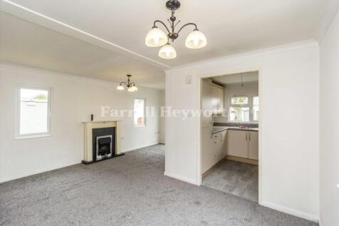 Lounge dining room v