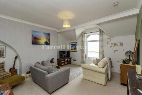 Lounge new