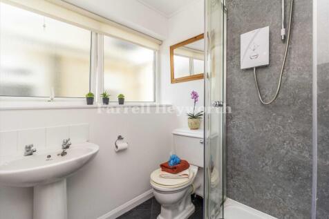 Annex Shower Room