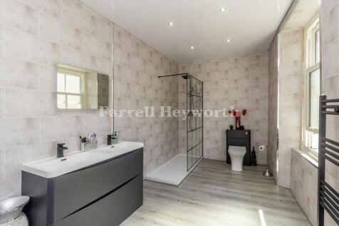 Bathroom view 2