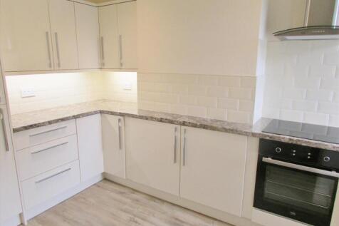 Elm Kitchen