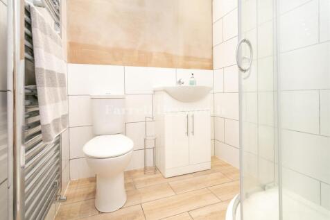 Bedroom 2 Ensuite
