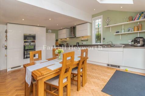 Kitchen Diner image 