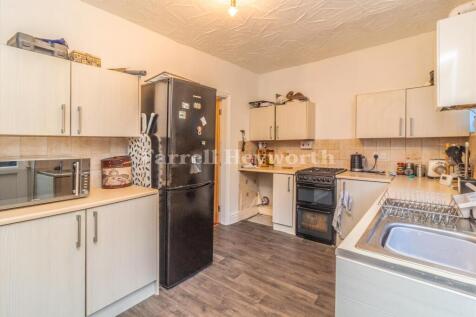 Kitchen image 2