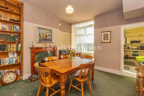 Dining Room image 2