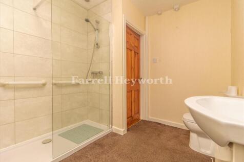 Ground Floor Shower 