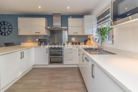 Kitchen image 2