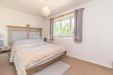 Rear Bedroom