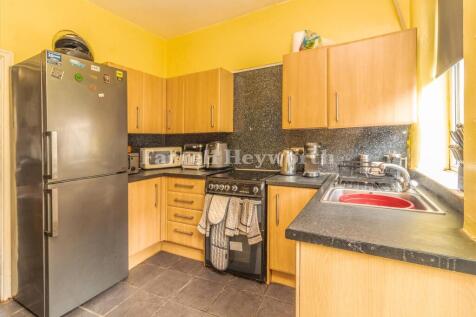 Kitchen image 2