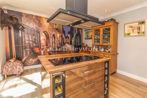 Dining Area image 2